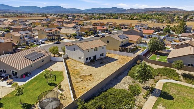 114 Snowberry Court, San Jacinto, CA 92583