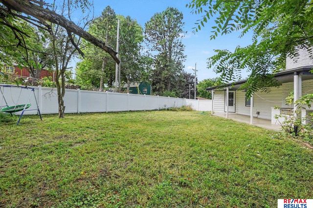 5527 Jaynes Street, Omaha, NE 68104