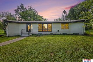 5527 Jaynes Street, Omaha, NE 68104