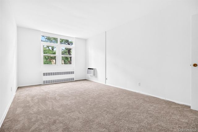 95 Wiltshire Road C 16, Scarsdale, NY 10583
