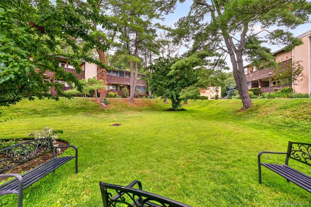 95 Wiltshire Road C 16, Scarsdale, NY 10583