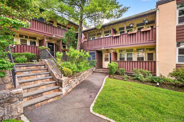 95 Wiltshire Road C 16, Scarsdale, NY 10583