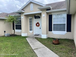 1670 Waldrep Street SE, Palm Bay, FL 32909