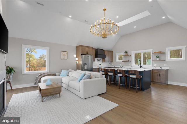 16242 THOMAS RD, Piney Point, MD 20674