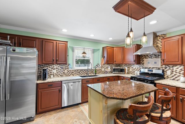 62 Windover Drive, Southport, NC 28461