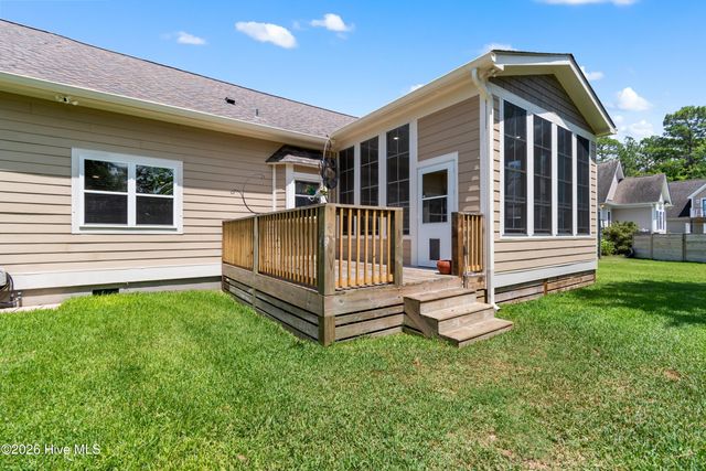 62 Windover Drive, Southport, NC 28461
