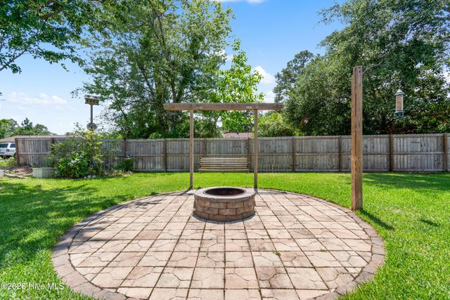 62 Windover Drive, Southport, NC 28461