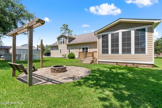 62 Windover Drive, Southport, NC 28461