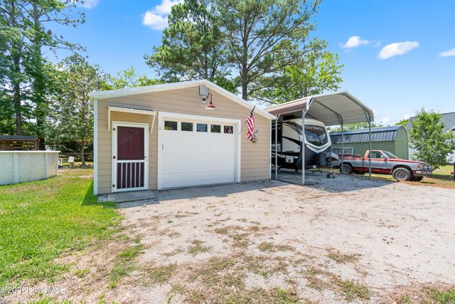 62 Windover Drive, Southport, NC 28461