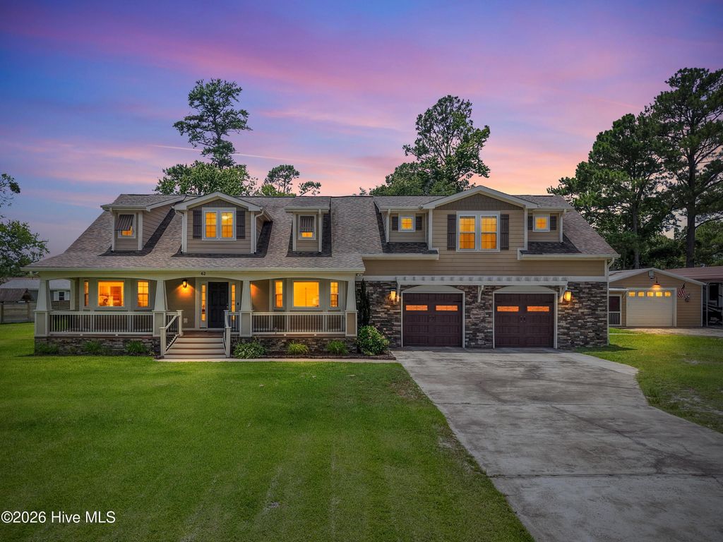 62 Windover Drive, Southport, NC 28461