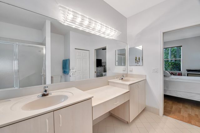 9543 Crescent View Drive N, Boynton Beach, FL 33437