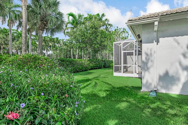 9543 Crescent View Drive N, Boynton Beach, FL 33437