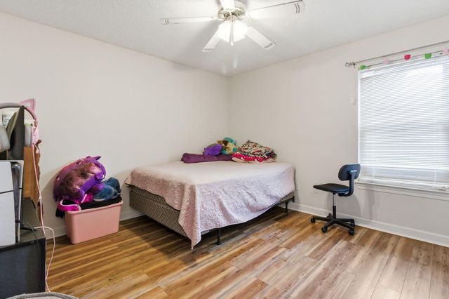 492 Spring Brook Lane, Mary Esther, FL 32569