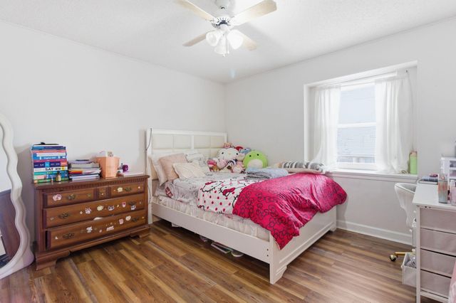 492 Spring Brook Lane, Mary Esther, FL 32569