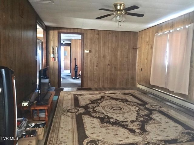 1598 Hickory Flats Road, Pennington Gap, VA 24277