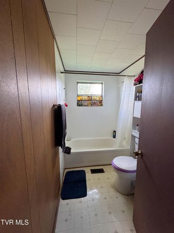 1598 Hickory Flats Road, Pennington Gap, VA 24277