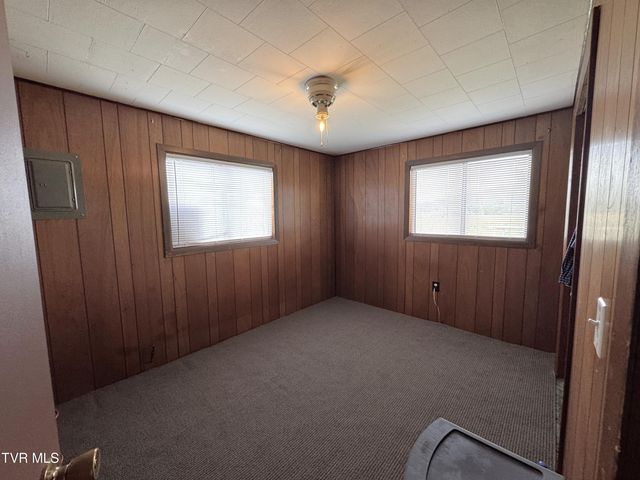 1598 Hickory Flats Road, Pennington Gap, VA 24277