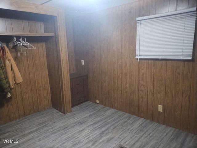 1598 Hickory Flats Road, Pennington Gap, VA 24277