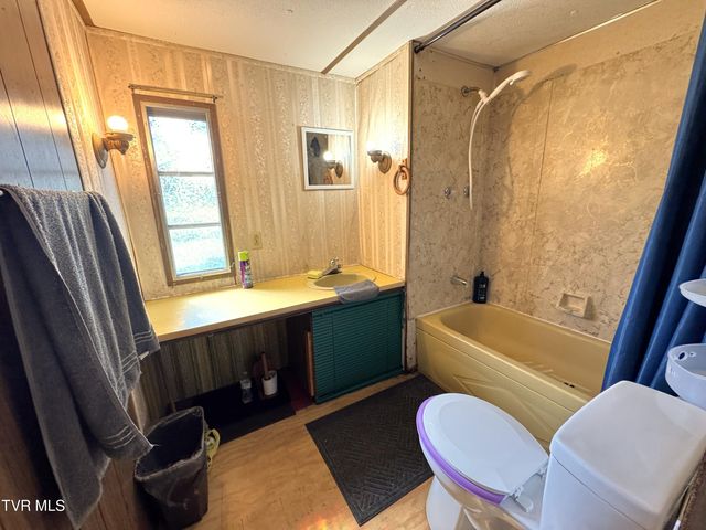 1598 Hickory Flats Road, Pennington Gap, VA 24277