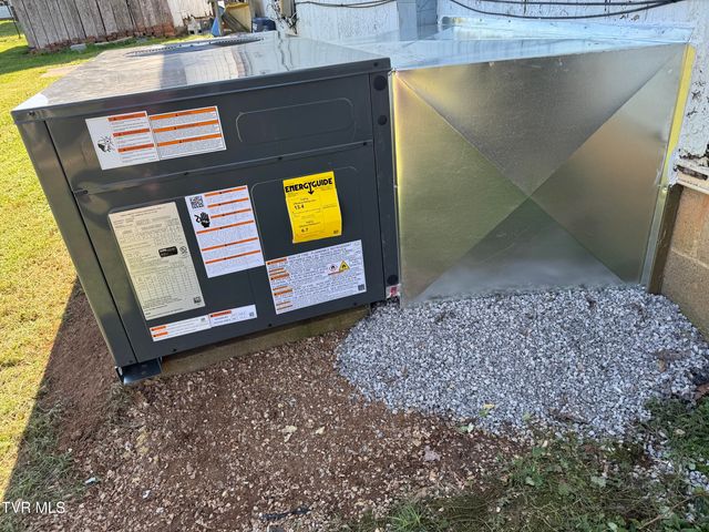 1598 Hickory Flats Road, Pennington Gap, VA 24277