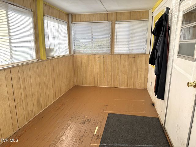 1598 Hickory Flats Road, Pennington Gap, VA 24277