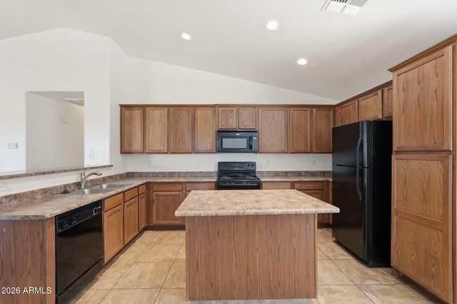 38676 N LA GRANGE Lane, San Tan Valley, AZ 85140