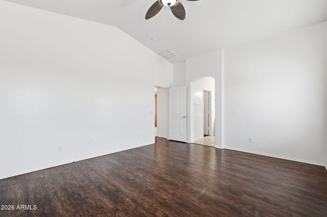 38676 N LA GRANGE Lane, San Tan Valley, AZ 85140