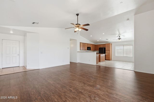 38676 N LA GRANGE Lane, San Tan Valley, AZ 85140