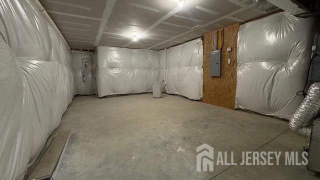 614 Fremont Avenue, Manalapan, NJ 07726