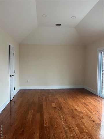 15 Sunlight Hill, Yonkers, NY 10704