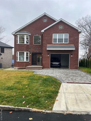 15 Sunlight Hill, Yonkers, NY 10704