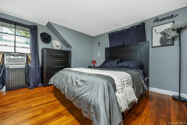338 Southside Avenue, Freeport, NY 11520