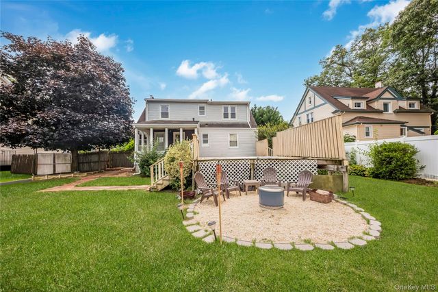 338 Southside Avenue, Freeport, NY 11520