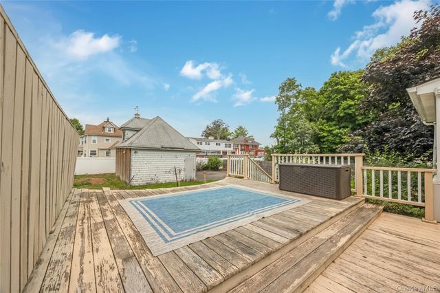 338 Southside Avenue, Freeport, NY 11520