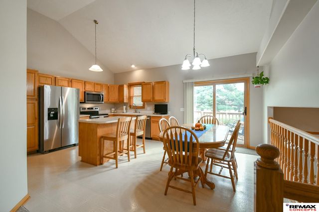 7734 S 34th Street, Lincoln, NE 68516