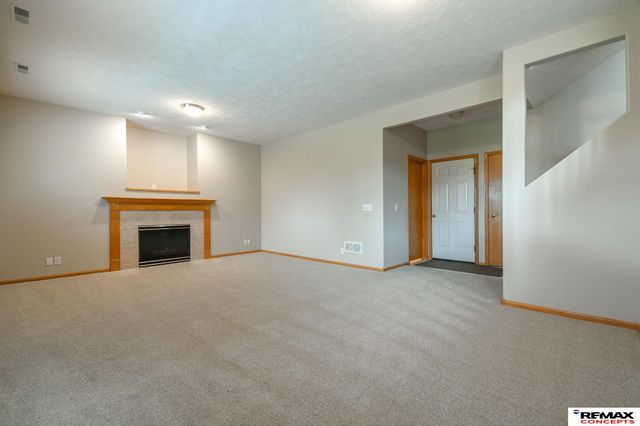 7734 S 34th Street, Lincoln, NE 68516