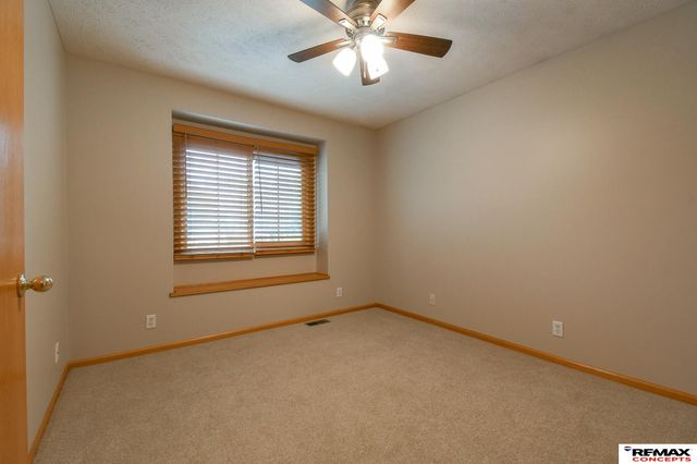 7734 S 34th Street, Lincoln, NE 68516