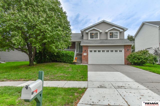 7734 S 34th Street, Lincoln, NE 68516