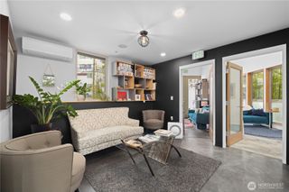 2331 E Madison Street, Seattle, WA 98112