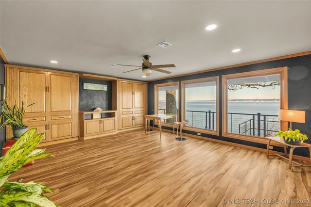 36632 S Cliff Crest Drive, Vinita, OK 74301