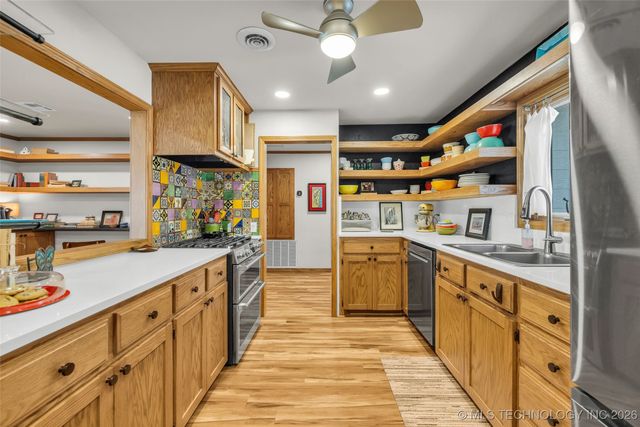 36632 S Cliff Crest Drive, Vinita, OK 74301