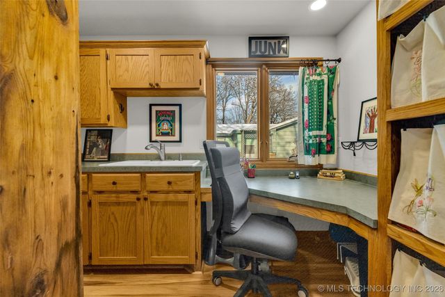 36632 S Cliff Crest Drive, Vinita, OK 74301