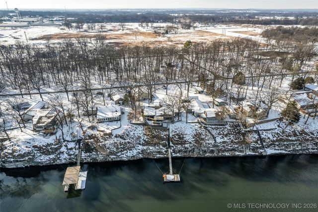 36632 S Cliff Crest Drive, Vinita, OK 74301