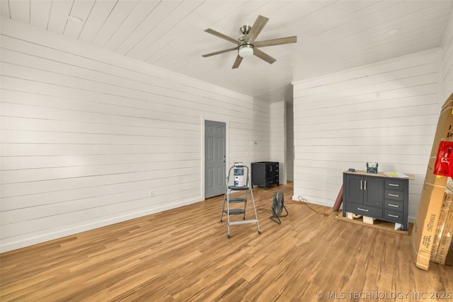 36632 S Cliff Crest Drive, Vinita, OK 74301