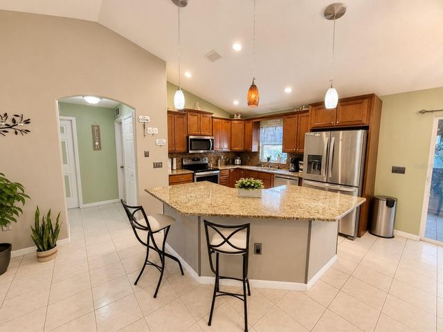 2333 AINSWORTH AVENUE, Deltona, FL 32738