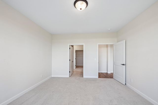 1423 Victory Lane NE, Isanti, MN 55040
