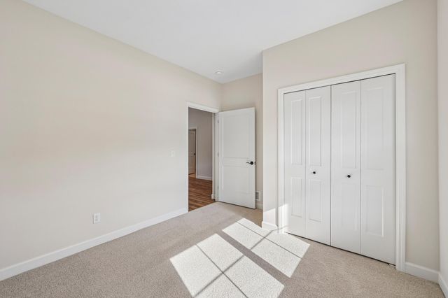 1423 Victory Lane NE, Isanti, MN 55040