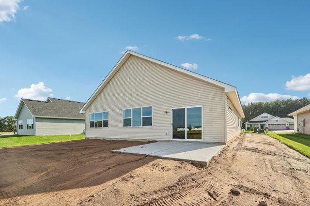 1423 Victory Lane NE, Isanti, MN 55040