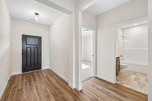 1423 Victory Lane NE, Isanti, MN 55040