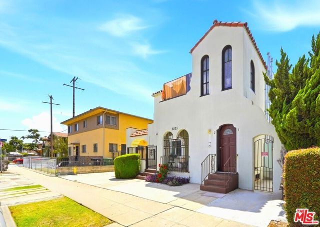 2025 3rd Avenue, Los Angeles, CA 90018